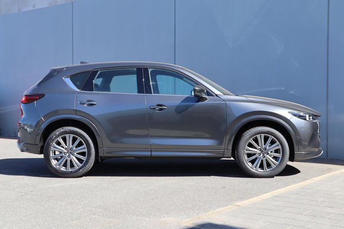 2025 Mazda CX-5 G25 Akera