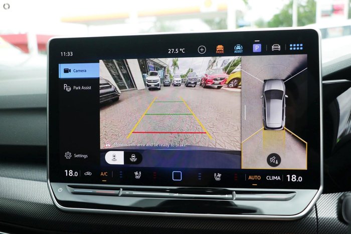 2025 Volkswagen Golf 110TSI R-Line