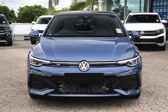 2025 Volkswagen Golf 110TSI R-Line