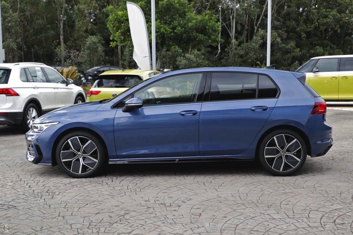 2025 Volkswagen Golf 110TSI R-Line