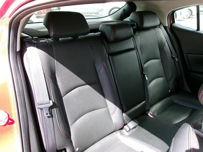 2015 Mazda 3 SP25 GT