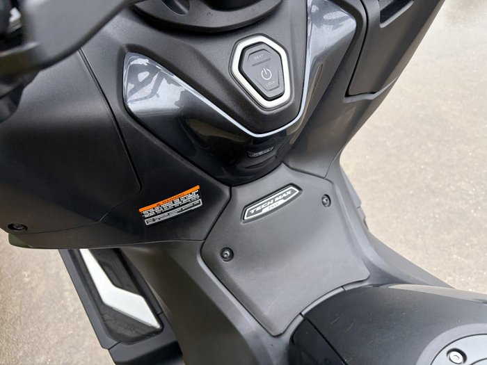 2023 Yamaha TMAX 560 (ABS) Black