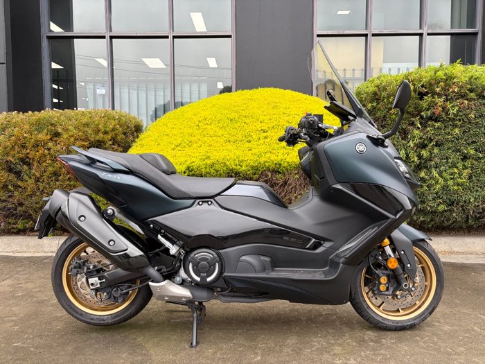 2023 Yamaha TMAX 560 (ABS) Black