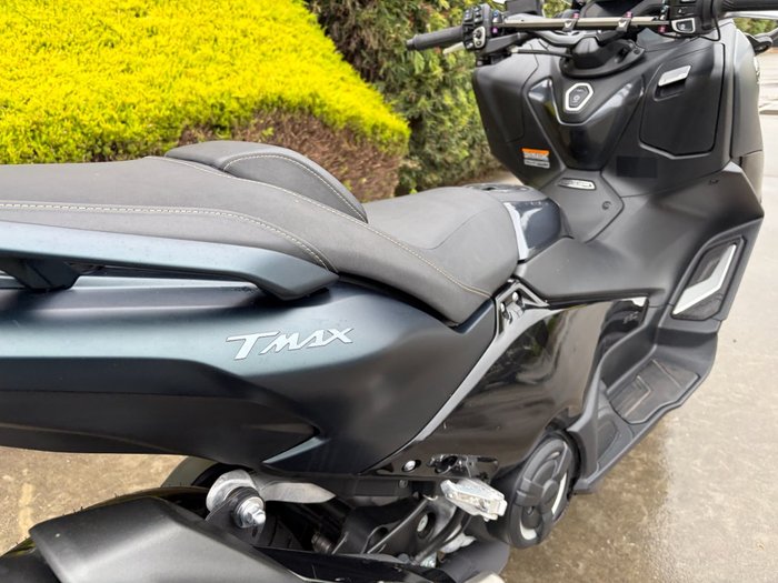 2023 Yamaha TMAX 560 (ABS) Black