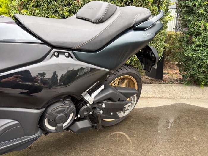 2023 Yamaha TMAX 560 (ABS) Black
