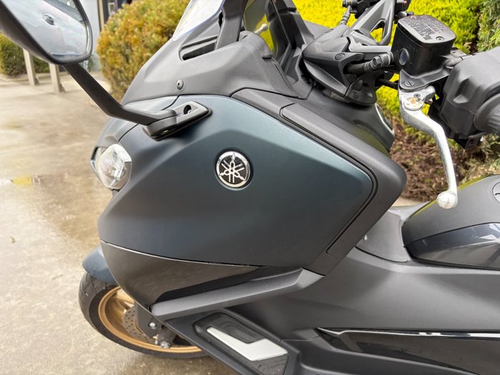 2023 Yamaha TMAX 560 (ABS) Black