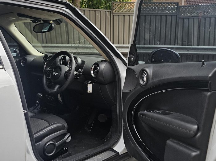 2013 MINI Countryman Cooper R60 Light White