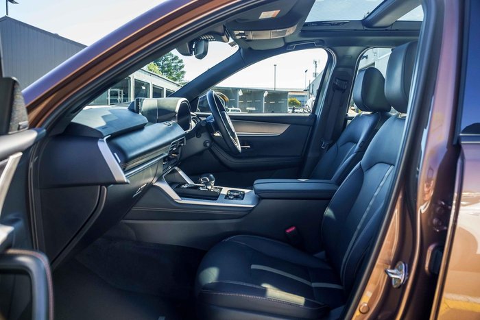 2024 Mazda CX-70 G50e Azami