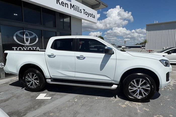 2024 Isuzu D-MAX LS-U