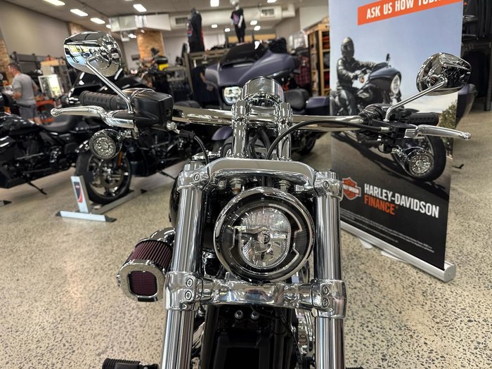 2025 Harley-Davidson Breakout 117 (FXBR) Softail Black