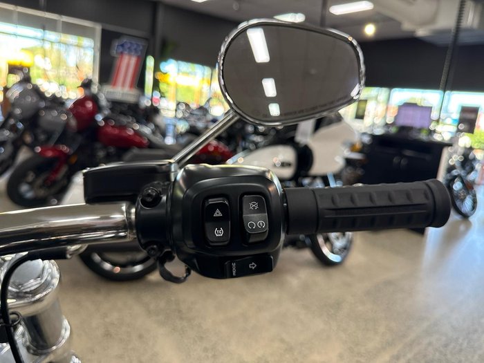 2025 Harley-Davidson Breakout 117 (FXBR) Softail Black