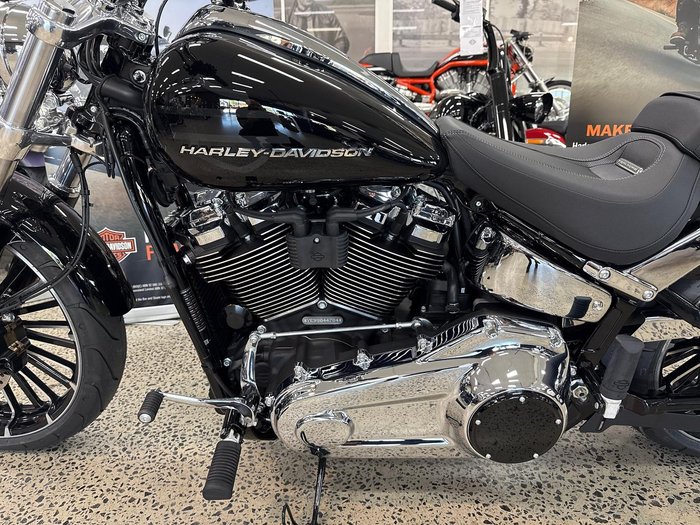 2025 Harley-Davidson Breakout 117 (FXBR) Softail Black