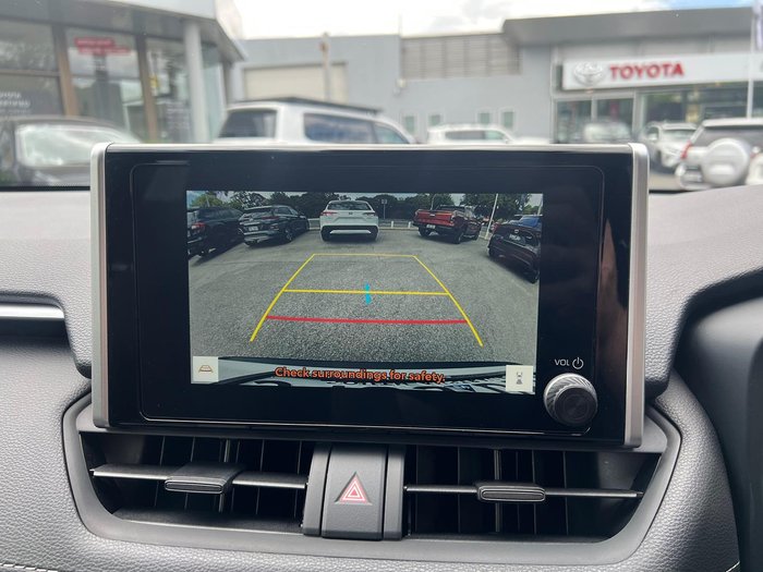 2024 Toyota RAV4 GXL