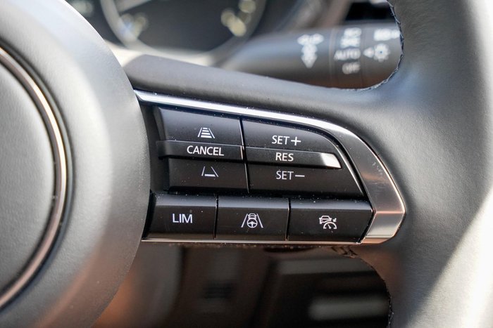 2025 Mazda 3 G20 Touring