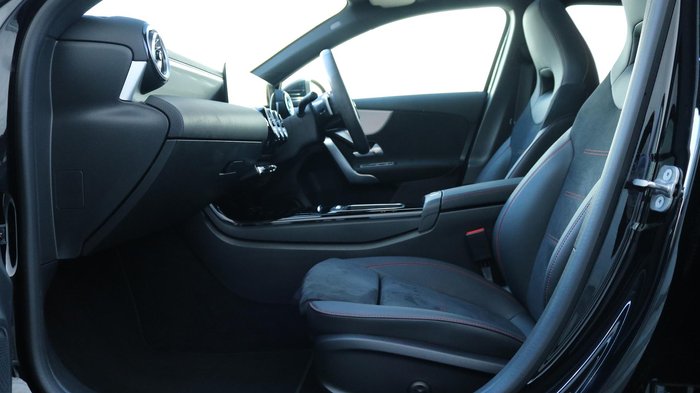 2025 Mercedes-Benz A-Class A200