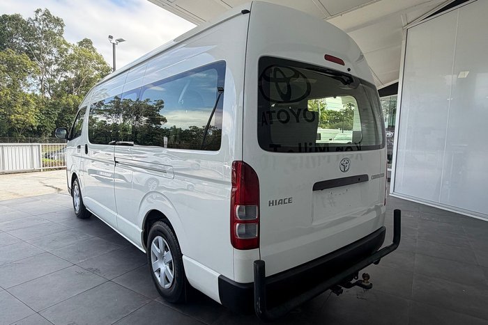 2015 Toyota Hiace Commuter