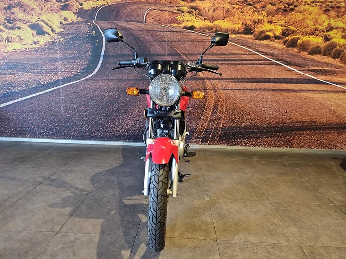 2016 Honda CB125E CB Red