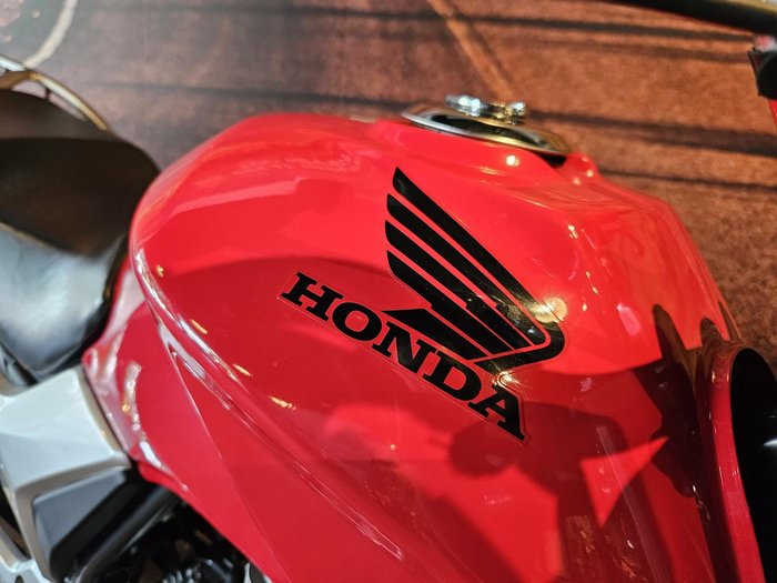 2016 Honda CB125E CB Red