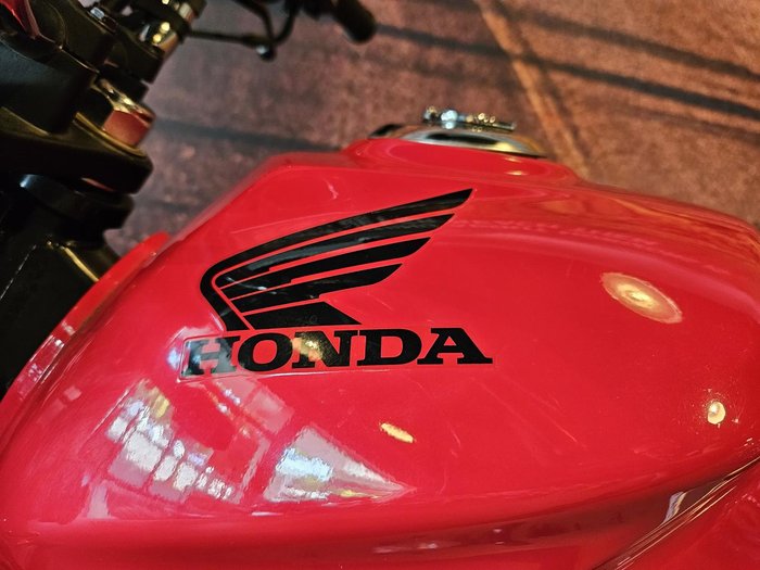 2016 Honda CB125E CB Red