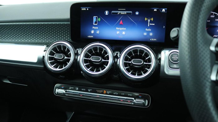 2025 Mercedes-Benz GLB-Class GLB250