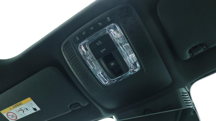 2025 Mercedes-Benz GLB-Class GLB250