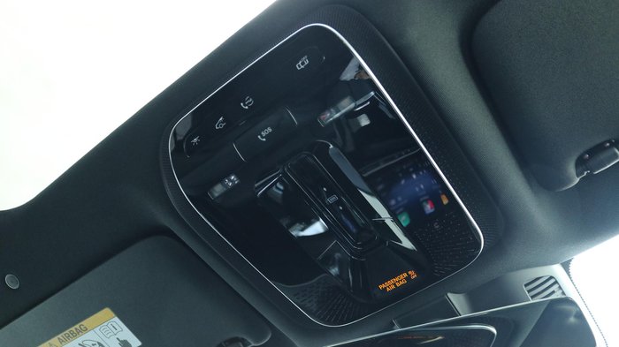 2025 Mercedes-Benz C-Class C200