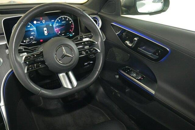 2025 Mercedes-Benz C-Class C200