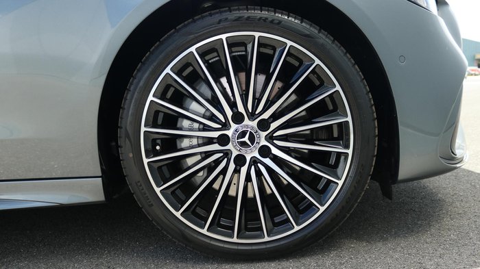 2025 Mercedes-Benz C-Class C200 W206 Selenite Grey