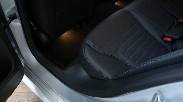 2025 Mercedes-Benz C-Class C200 W206 High-Tech Silver