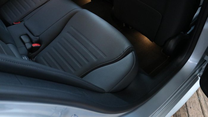 2025 Mercedes-Benz C-Class C200 W206 High-Tech Silver