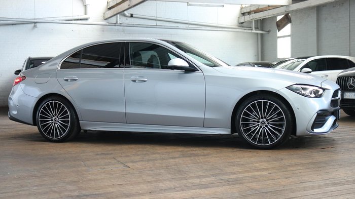 2025 Mercedes-Benz C-Class C200