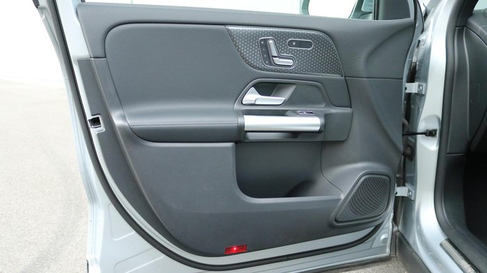 2025 Mercedes-Benz GLA-Class GLA250