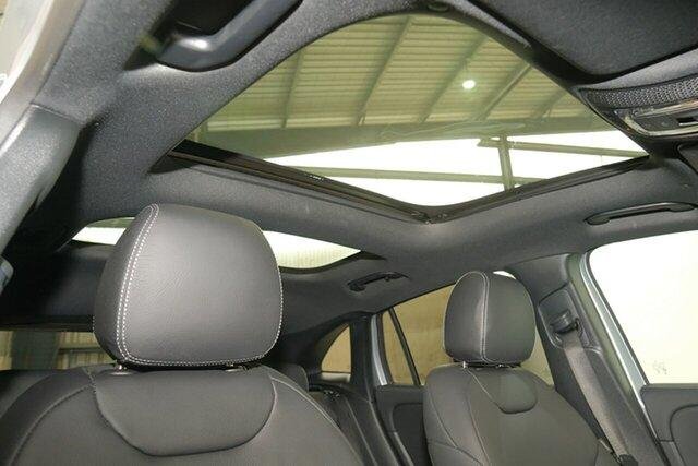 2025 Mercedes-Benz GLA-Class GLA250