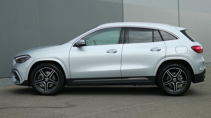2025 Mercedes-Benz GLA-Class GLA250
