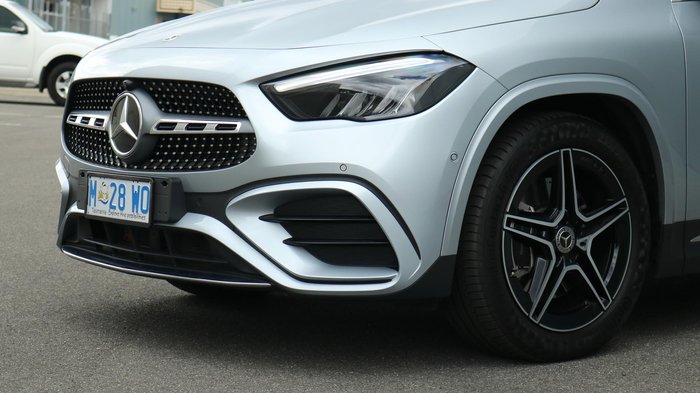 2025 Mercedes-Benz GLA-Class GLA250 H247 Four Wheel Drive High-Tech Silver