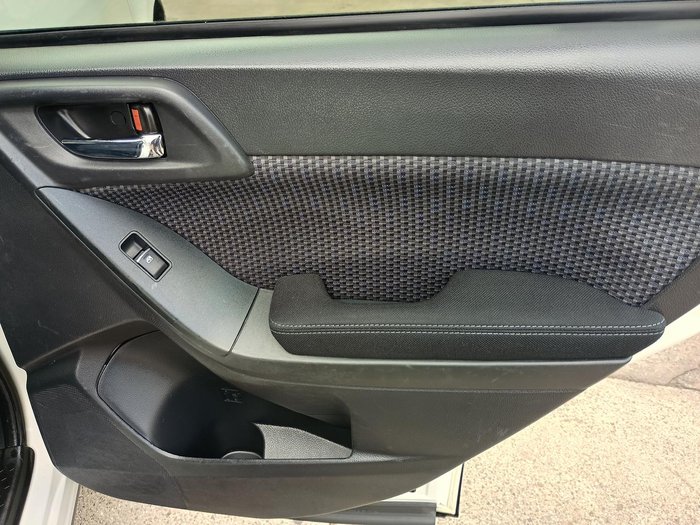 2016 Subaru Forester 2.0D-L S4 MY16 AWD Crystal White