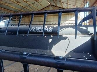 2009 CASE IH 2152
