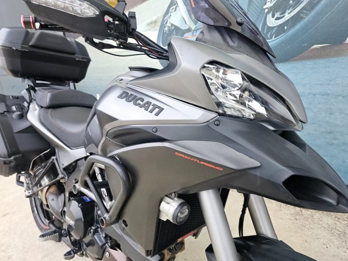 2013 DUCATI MULTISTRADA 1200 S GT Silver