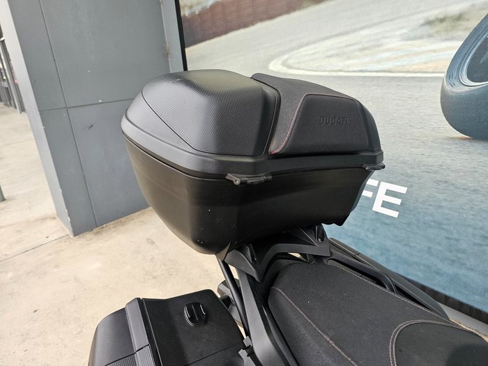 2013 DUCATI MULTISTRADA 1200 S GT Silver