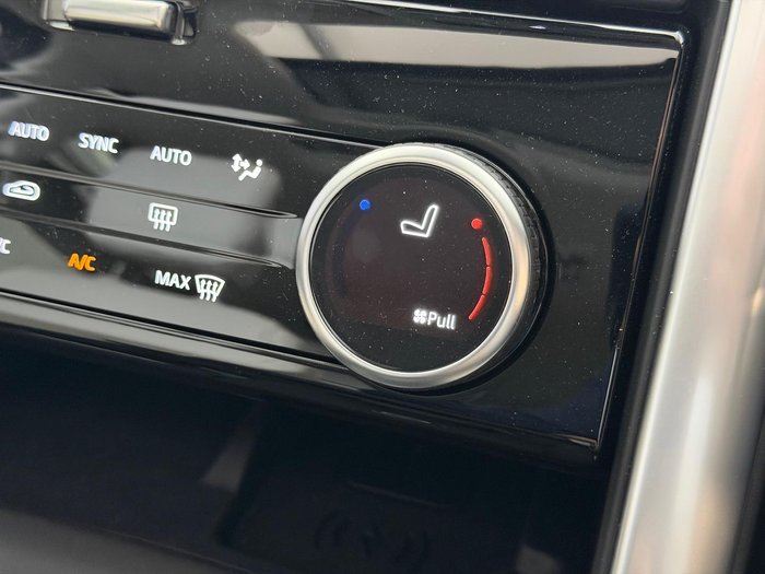 2025 Land Rover Discovery D350 Dynamic SE