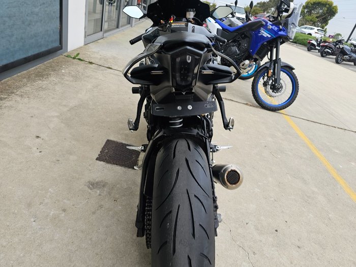 2024 Yamaha YZF-R1 Black