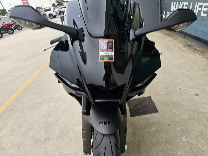 2024 Yamaha YZF-R1 Black