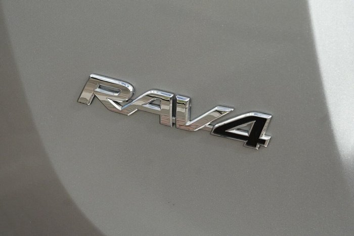 2018 Toyota RAV4 Cruiser