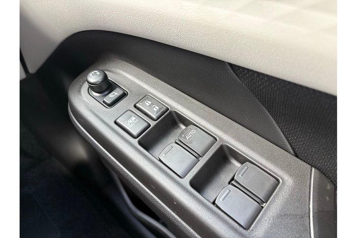 2025 Suzuki Swift Hybrid GLX