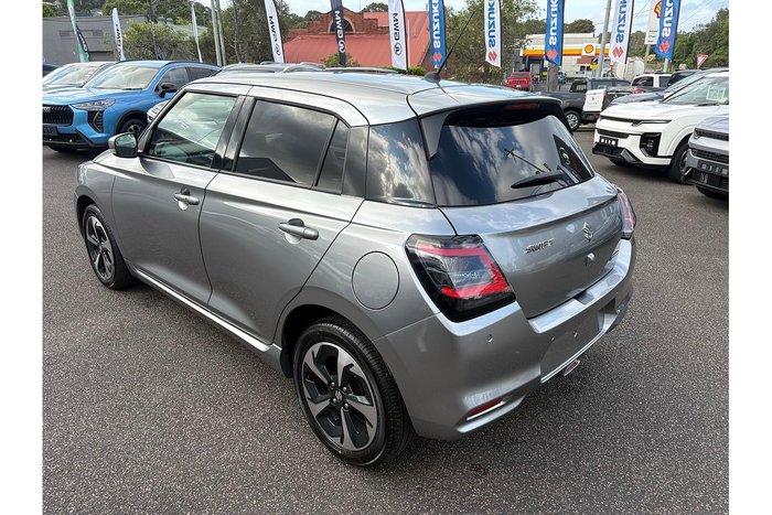 2025 Suzuki Swift Hybrid GLX