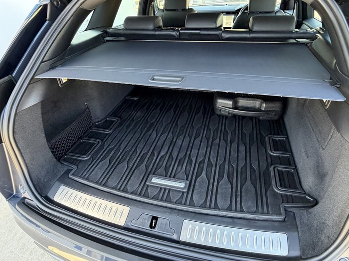 2024 Land Rover Range Rover Velar P400 Dynamic HSE