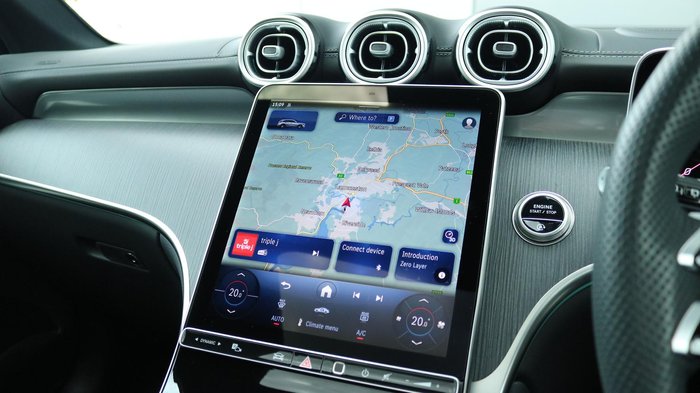 2025 Mercedes-Benz GLC-Class GLC300