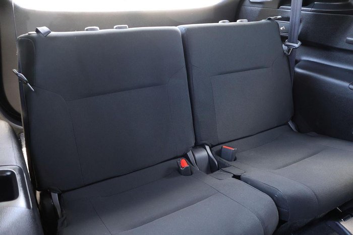 2024 Mitsubishi Outlander ES