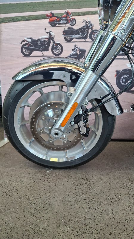 2025 Harley-davidson FLSTFI FAT BOY GRAY GHOST REFLECTION