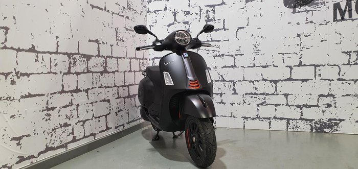 2025 Vespa GTS 300 Super Sport GTS Black